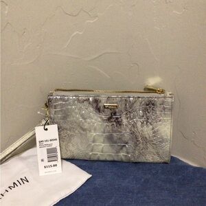 NWT Brahmin Daisy Wristlet in Flurry